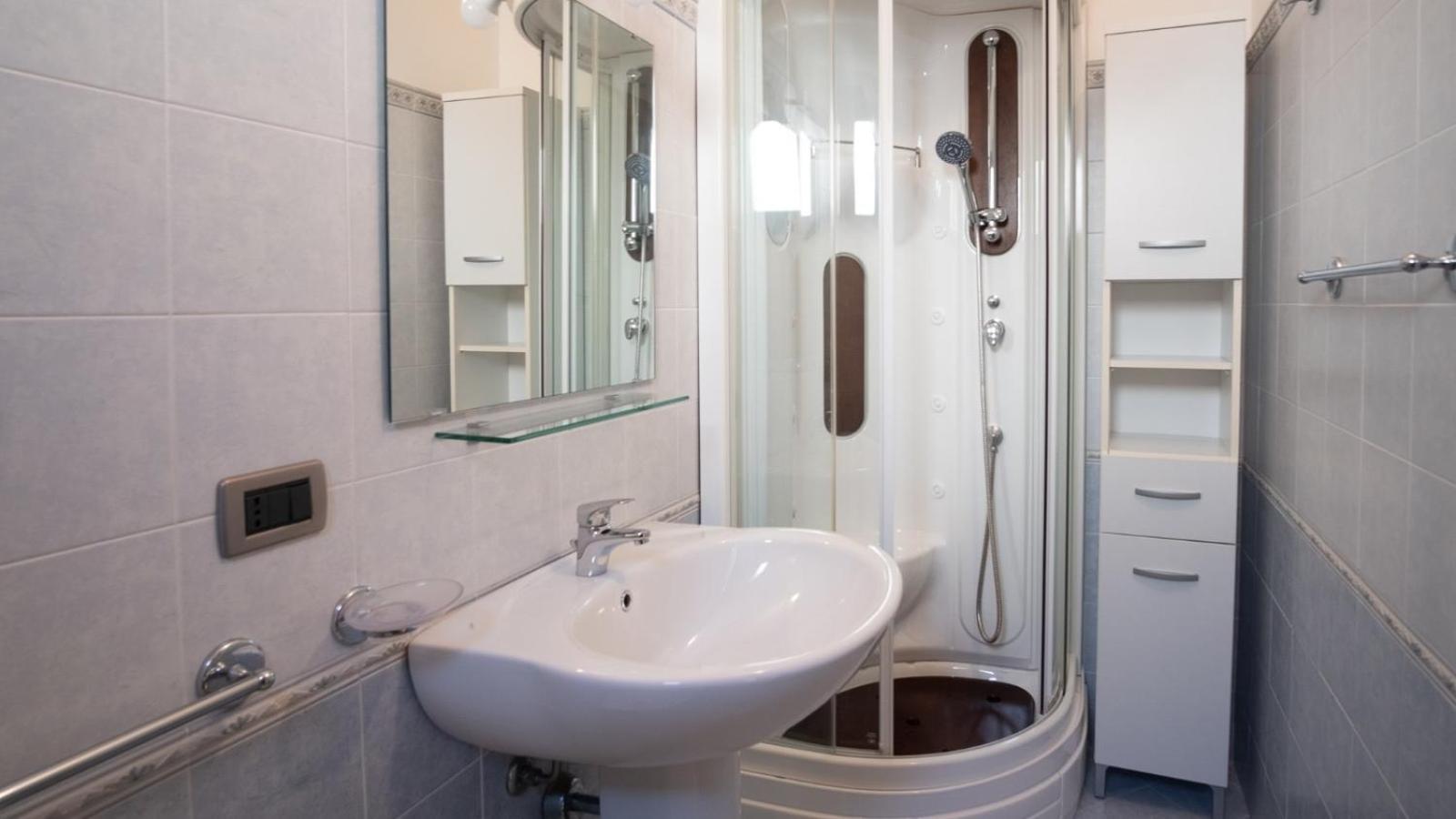 Sofia Rooms カステッランマーレ・デル・ゴルフォ エクステリア 写真